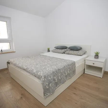 Sofija Apartment *