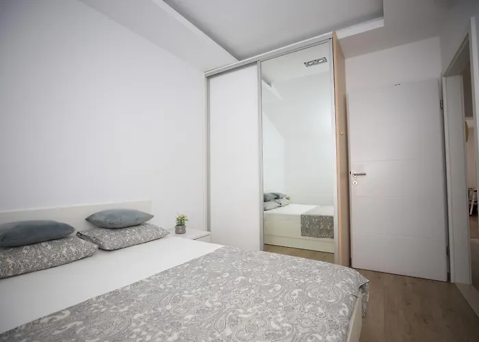 Sofija Apartman *